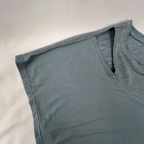 Lululemon No Inhibitions Cloud Blue Cropped Tee Cut Out Lightweight Sz 4 - Picture 8 of 13